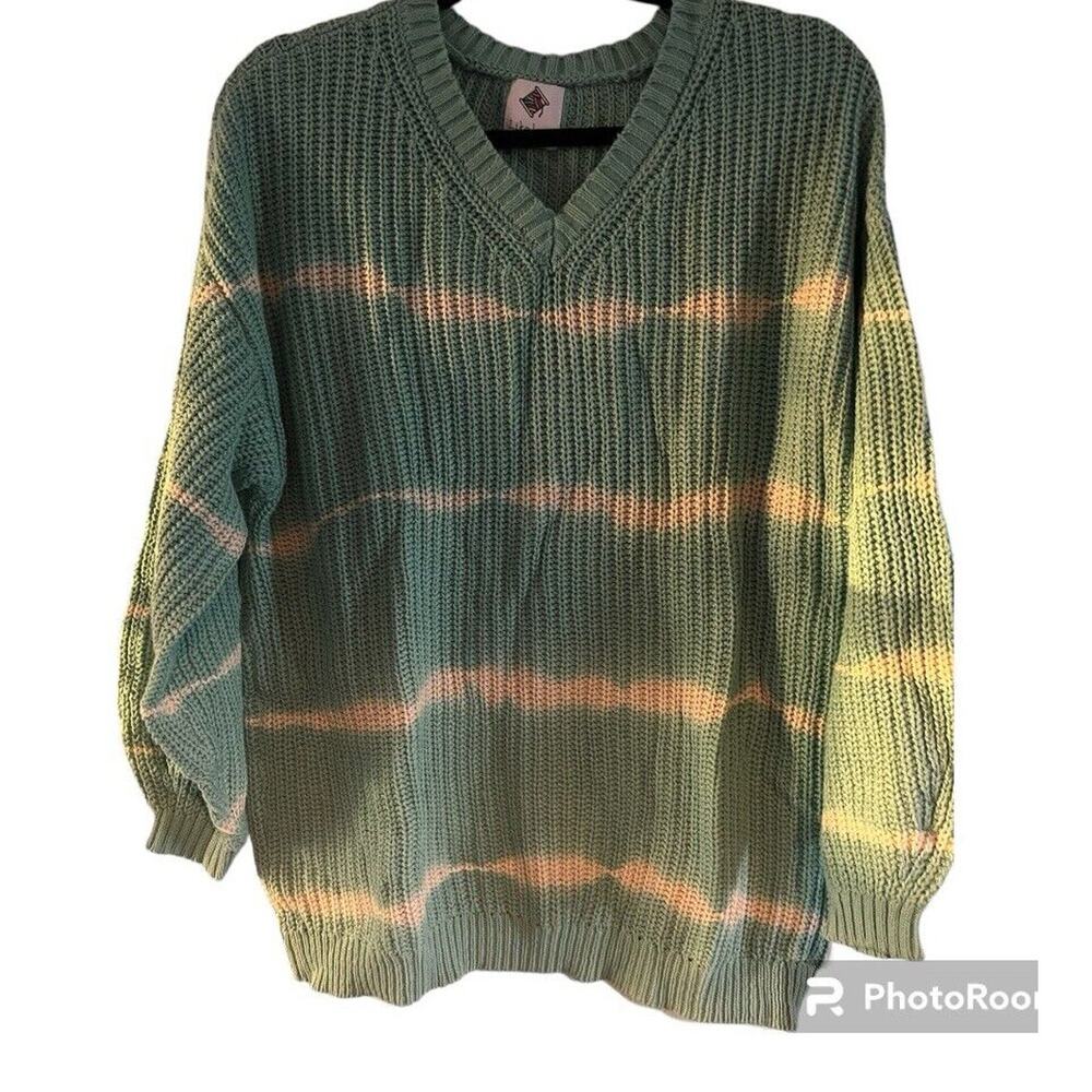 Like Love Women's Sweater Size Medium V-Neck Tie Dye‎ Green Relax Fit Sweater
